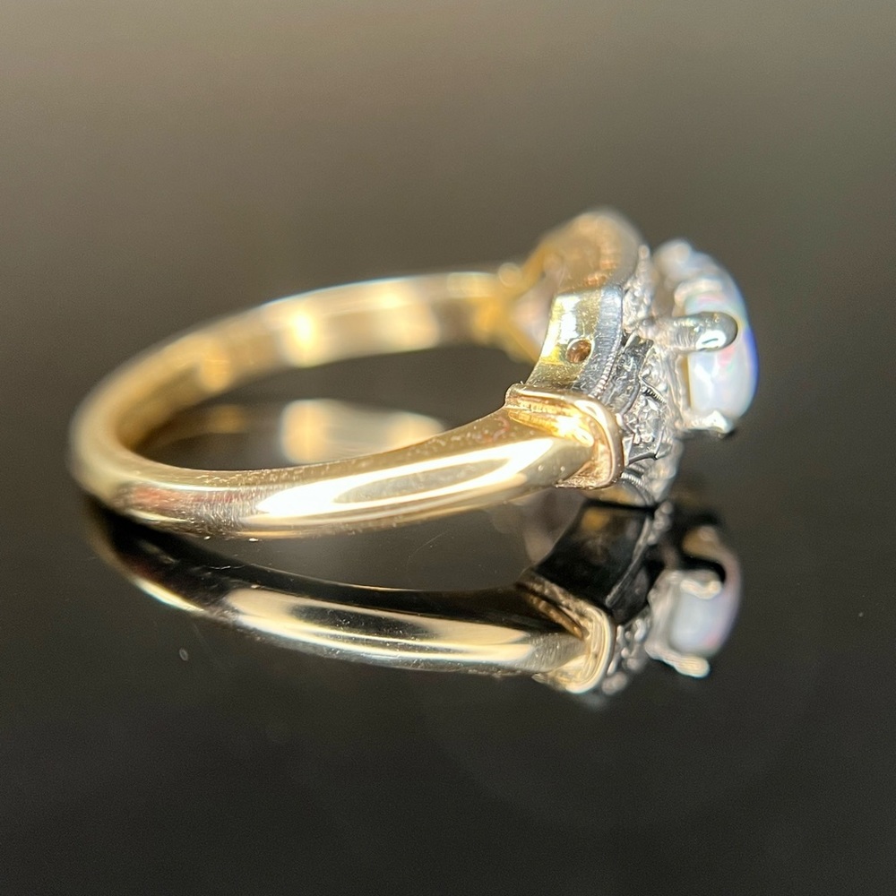 *Sold* Vintage Estate 14k Yellow and White Gold Moi et Toi Opal Diamond Ring - Picture 9 of 17